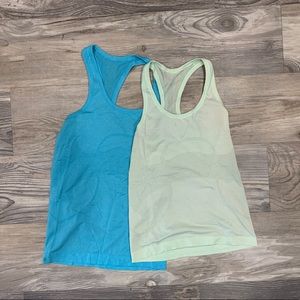 Set of 2 - Lululemon Tank Tops XS